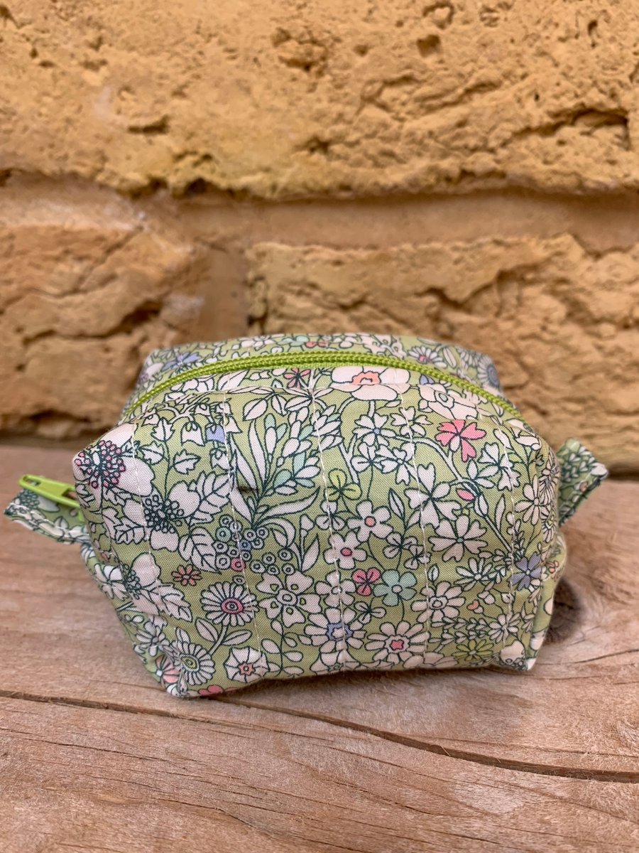 Pastel Floral Print Quilted Fabric Mini Box Shape Bag