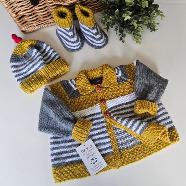 Baby  Boy's Jacket, Booties & Hat Set Hand Knitted 0-6 Months Size