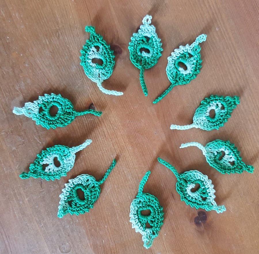 PACK of 10 VARIEGATED GREEN 'WILLOW' LEAVES for CARDS & OTHER CRAFTS 100% COTTON