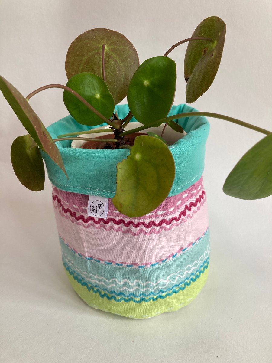 Large fabric basket: plant pot, cosmetics etc Pastel stripes