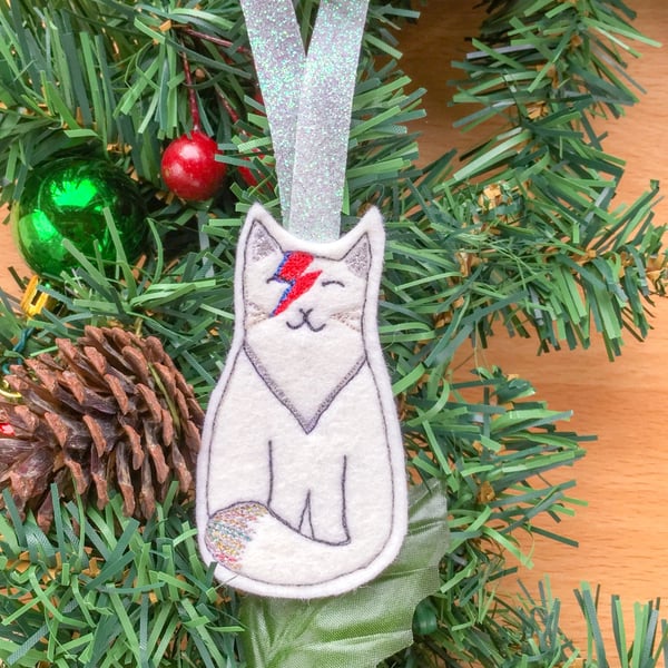 Hanging decoration Bowie cat.