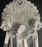 Bride to be badge - Rosette in white and silver  - Image 1