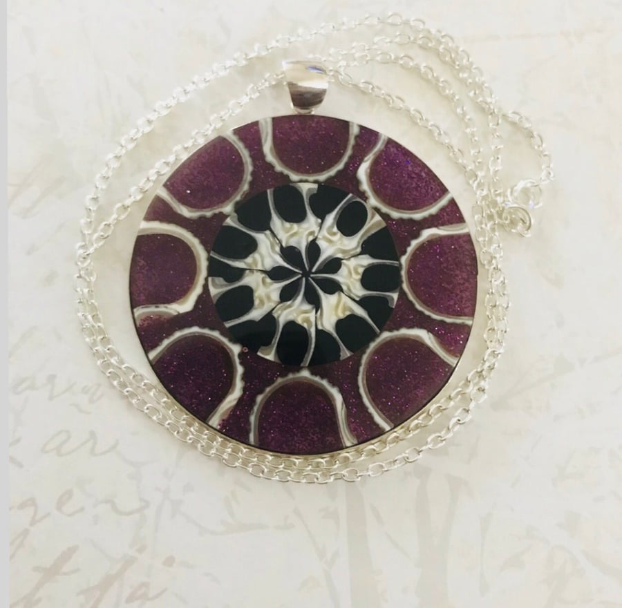 Spider Shell & Resin Necklace