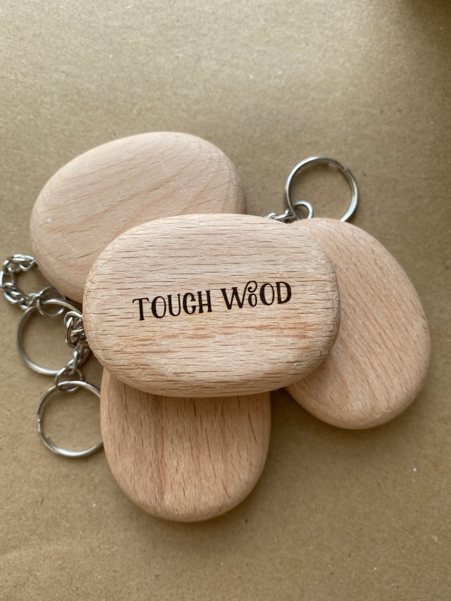 Touch wood pebble keyring 