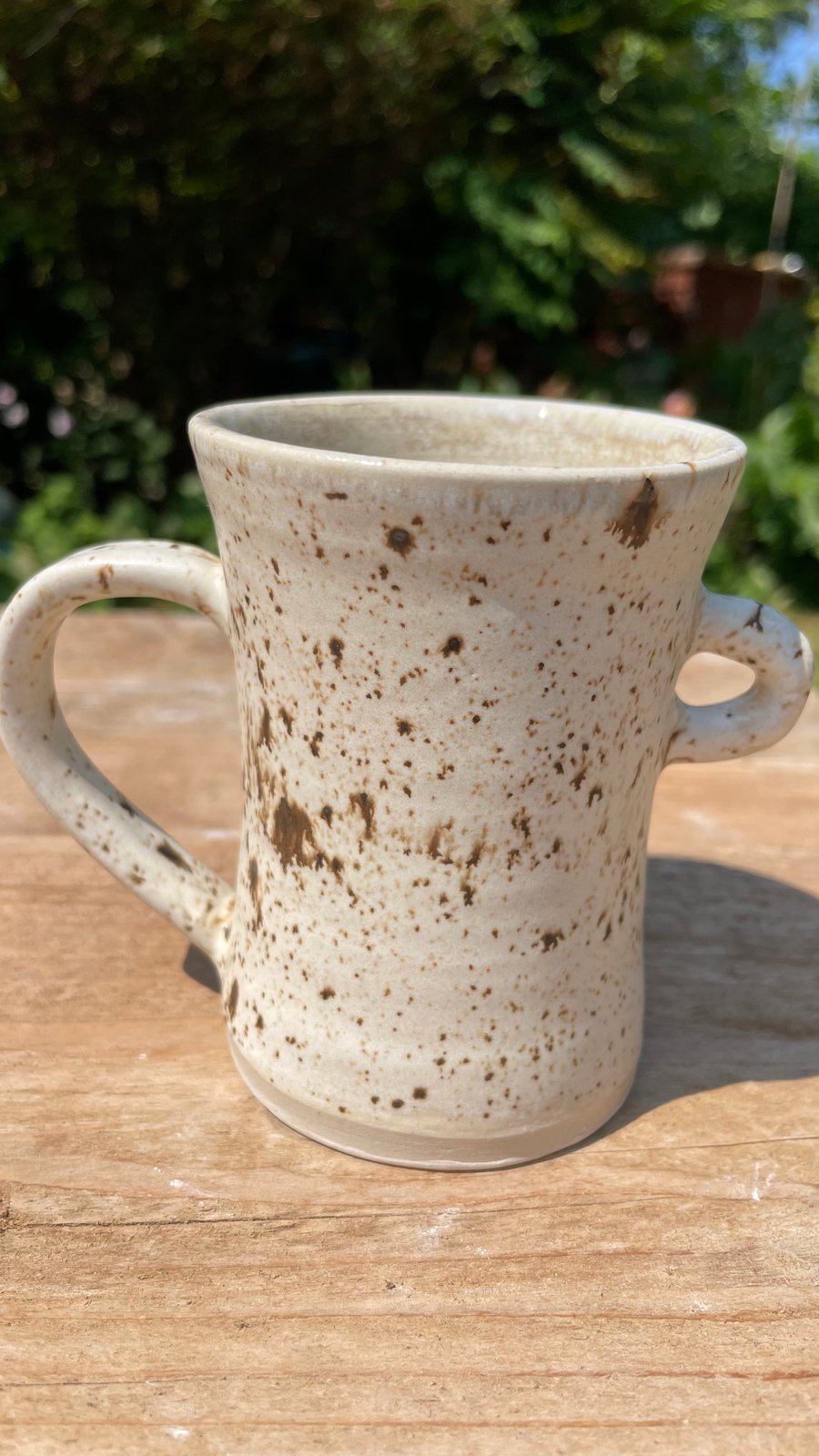 MadeWithMud DigniTEA Mug with side loop support