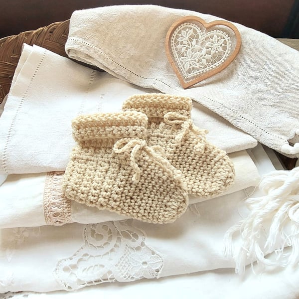 Organic Baby Booties, undyed, 100% pure wool, Wild Mountain Collection 