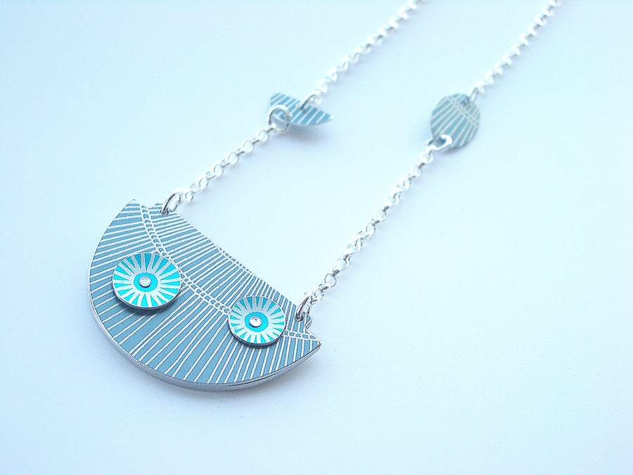 Semi circle mid-century style necklace with turquoise circles