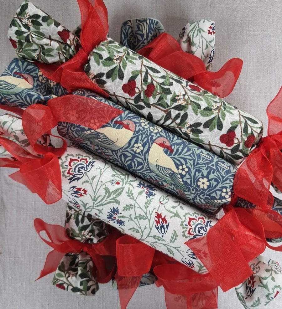 Christmas Crackers - reusable 