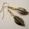 Gold Tone Leaf Earrings   KCJ797