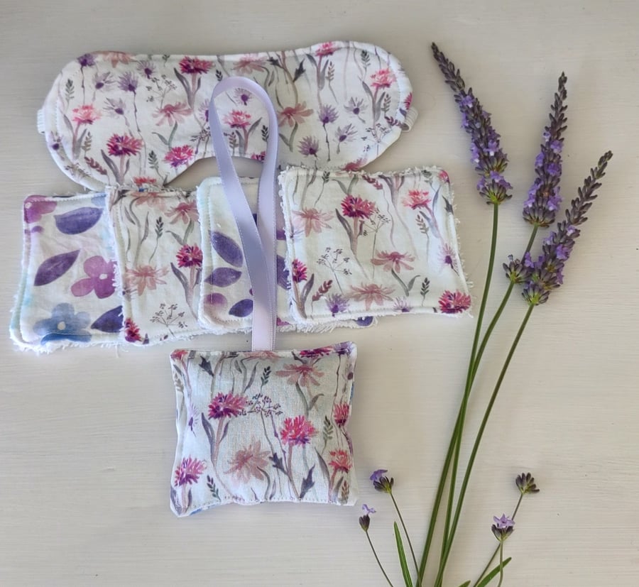 Bedtime Gift Set - including reversible eye masks & lavender sachet 