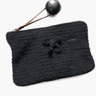 Crochet pouch zipper