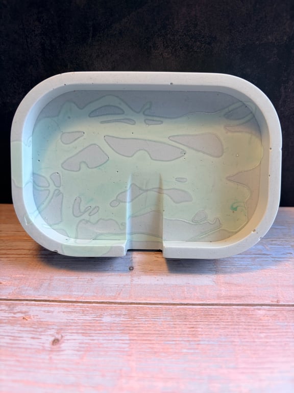 Handcrafted Jesmonite Soap Dish — Soft, Sustainable Elegance