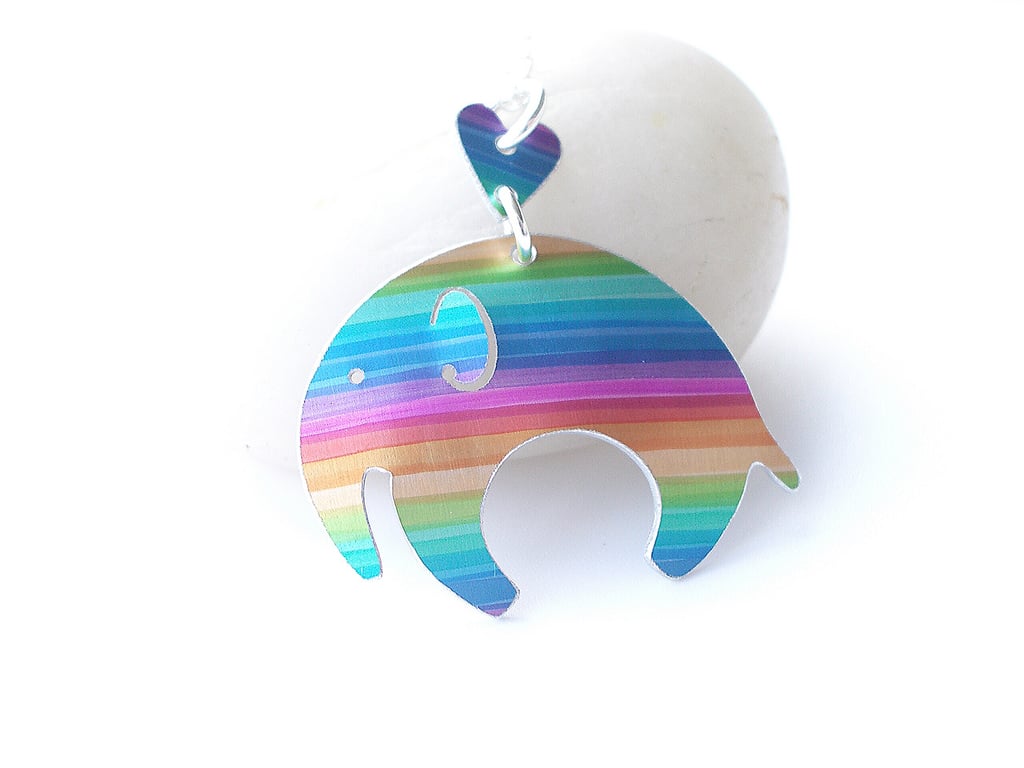 Elephant pendant necklace in rainbow stripes with heart