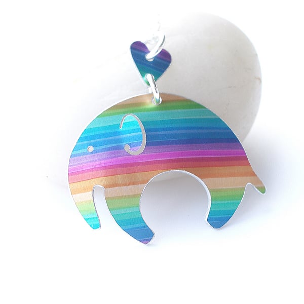 Elephant pendant necklace in rainbow stripes with heart