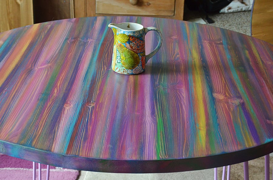 Unique Coastal Cottage Hand Painted Candy Stripe Round Wood Dining Table 110 cm 
