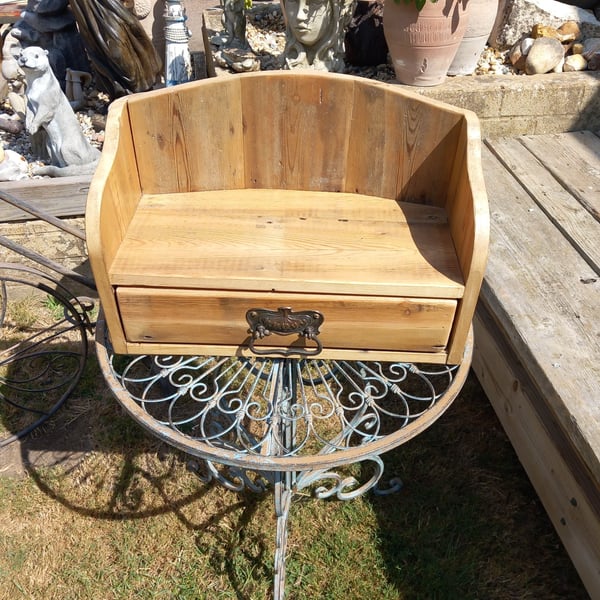 Drawer display unit