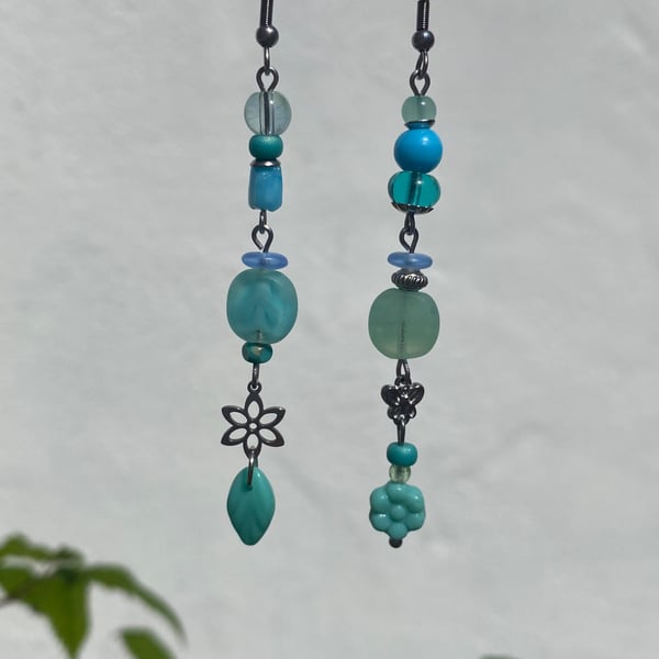 Ella - Aqua Light blue mismatch earrings