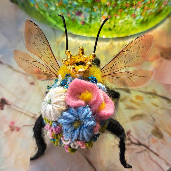 Embroidered Queen Bee 