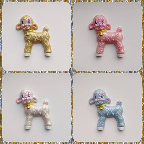 Lambkins - Kitsch lamb vintage repro brooches