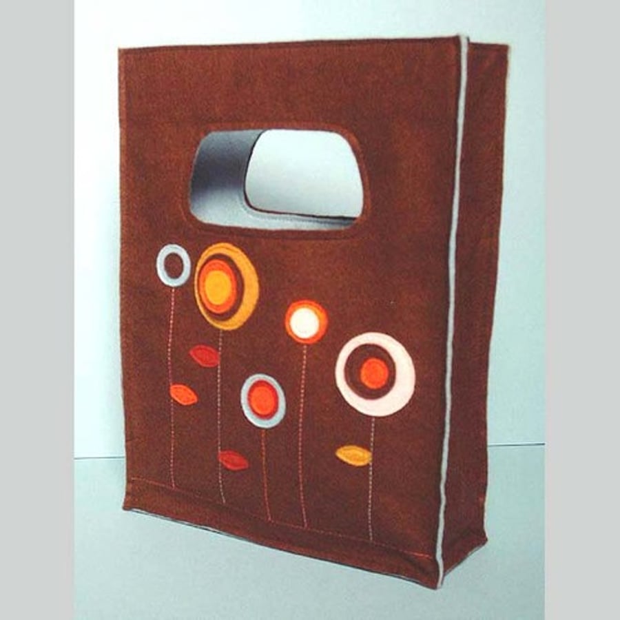 Moog's Meadow Handbag