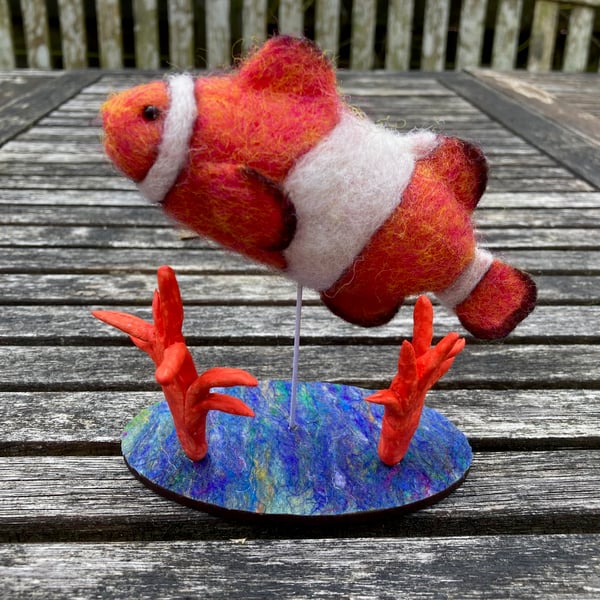 Clown fish sculpture, needle felted model