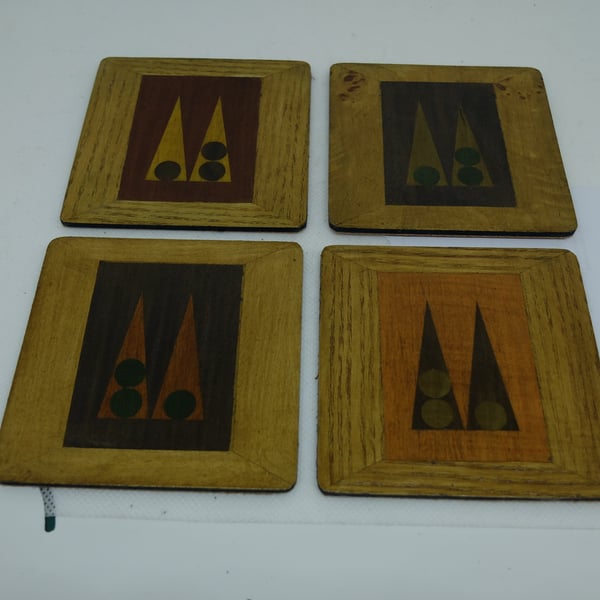 Set of 4 coasters, square, Backgammon-point designs Set D