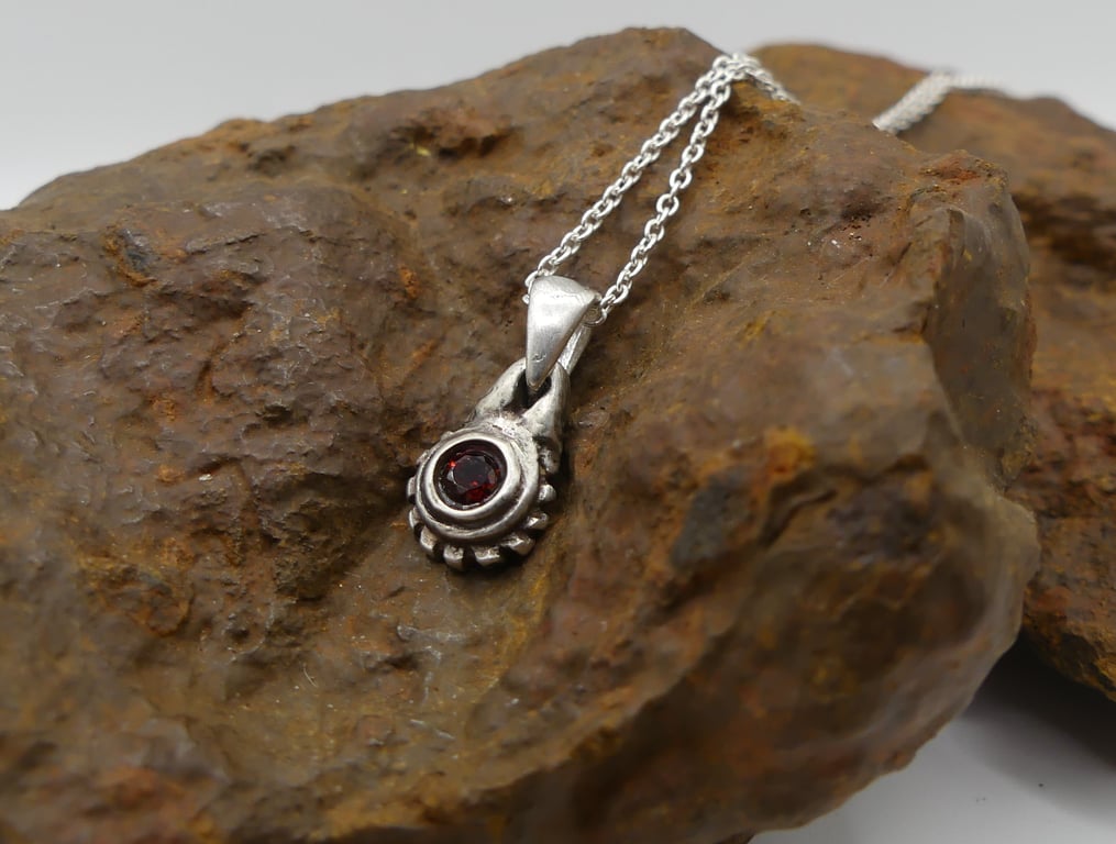 Sterling Silver Small Studded Pendant with Garnet Orissa Gemstone Necklace.