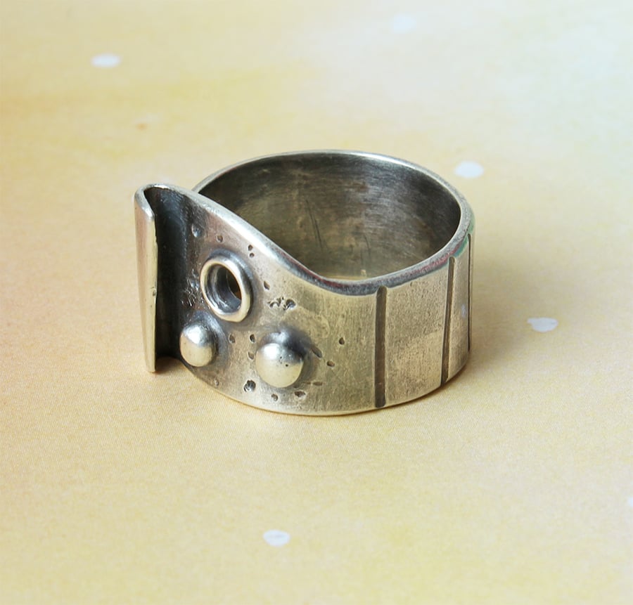 Silver Ring  - Handmade Textured Band  - Modernist - Space Ring - Size S