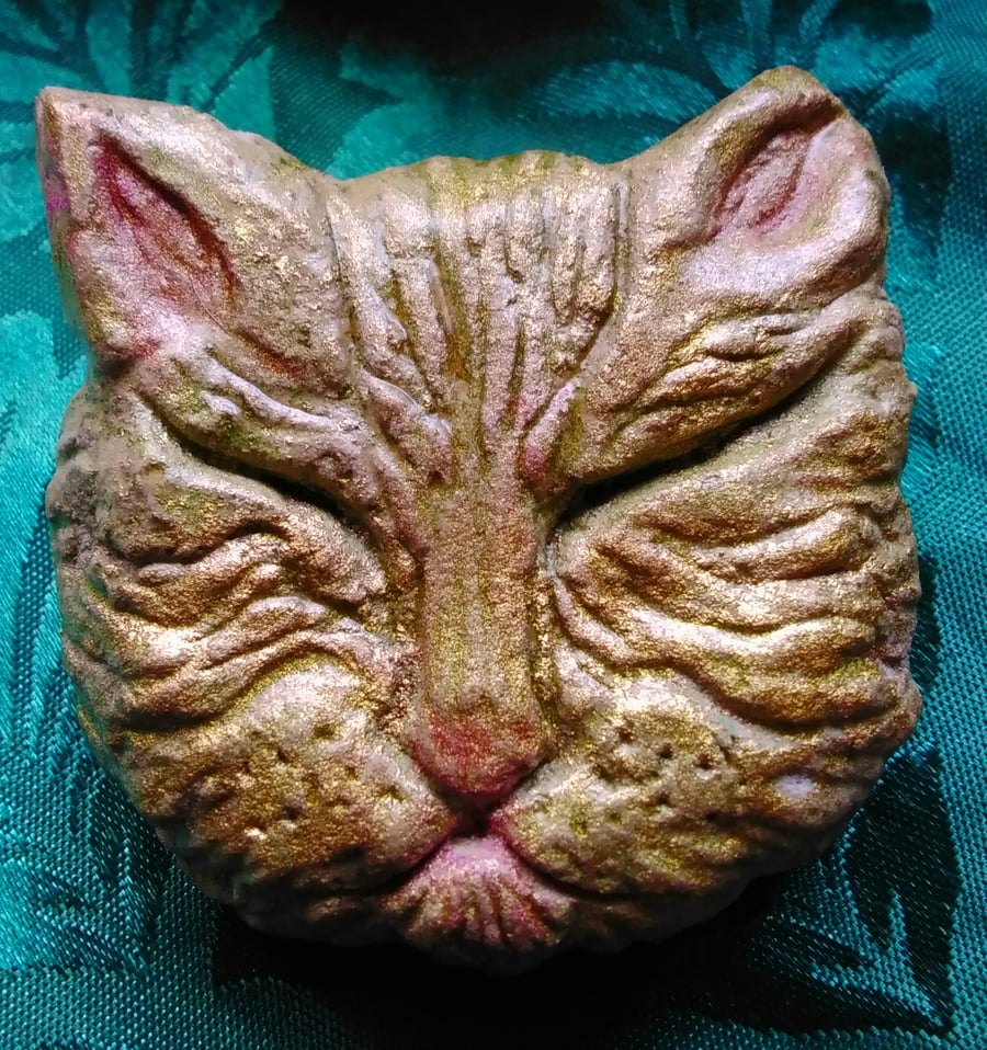 Golden Cat Carving