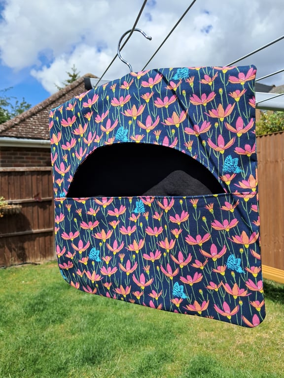 Flowers fabric hanging peg bag