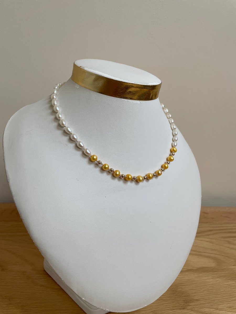 Pearl and 14K gold filled necklace 