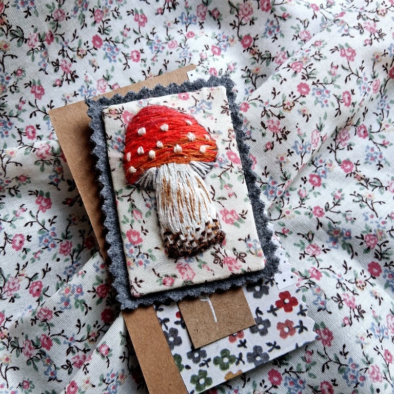 hand embroidered fabric brooch no 8