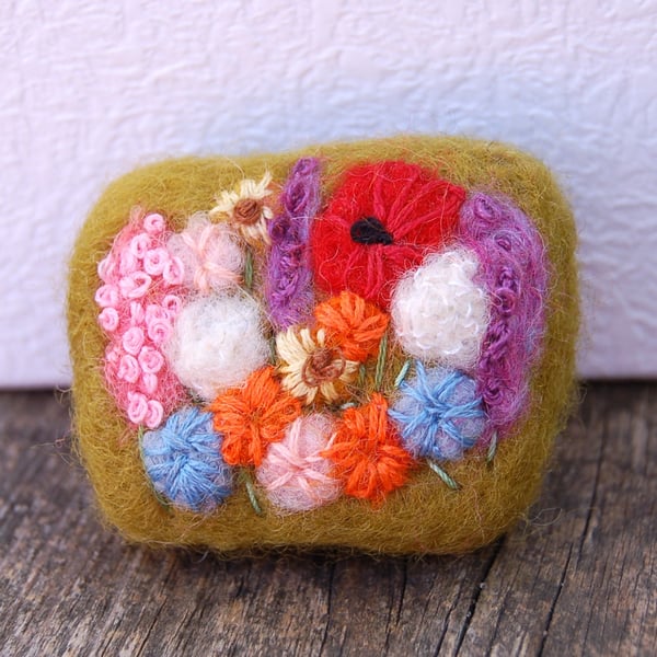 Flower garden  Needle felt brooch 