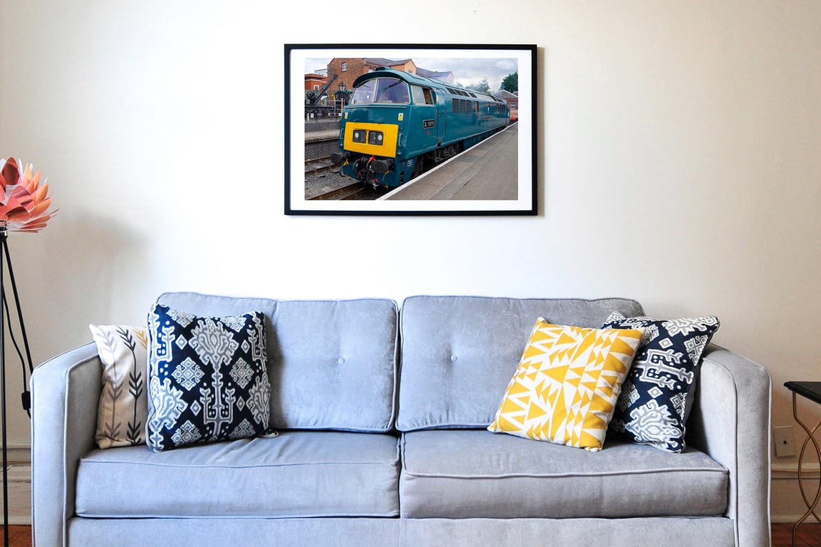 Western Thunderer D1011 Photo Print – British Rail diesel Locomotive