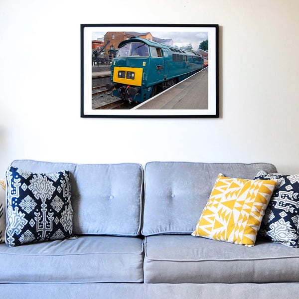 Western Thunderer D1011 Photo Print – British Rail diesel Locomotive