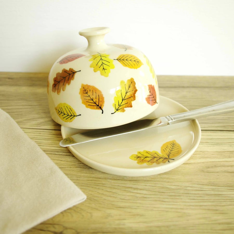 Butter Dish - Autumn Beech and Oak Leaves, Pattern