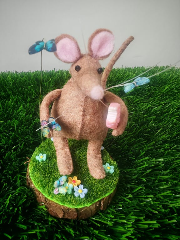 Butterfly Mouse- handmade felt mouse 