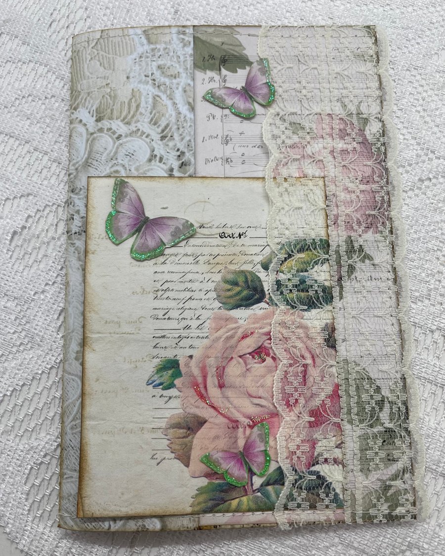 Roses & Lace Mini Journal PB11