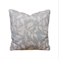 Alpina cushion in soft green