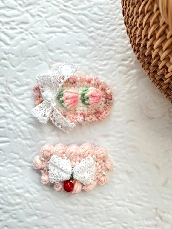 Set of 2 Crochet Hair Clips Summer Seconds  