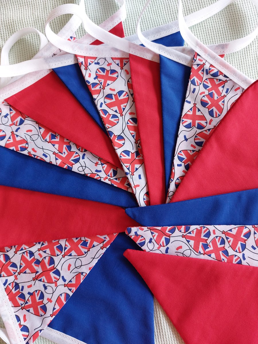 Heart balloon union jack bunting 