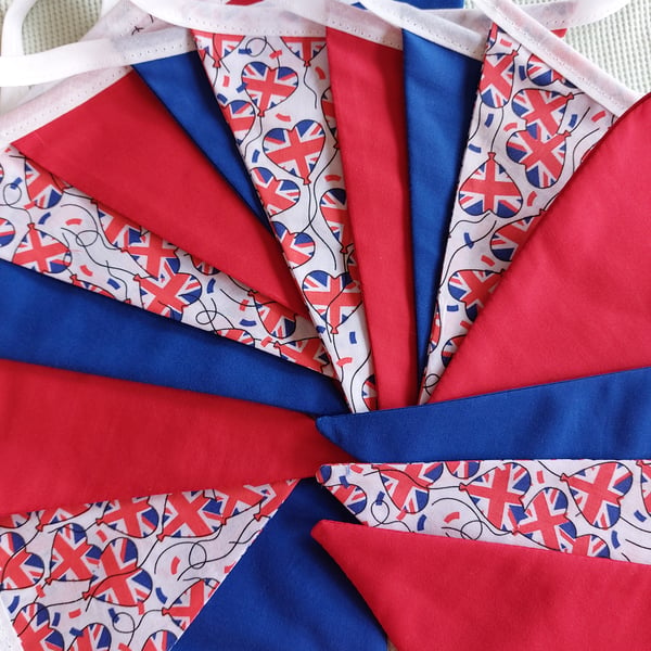 Heart balloon union jack bunting 