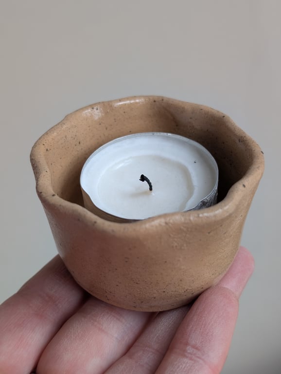 Speckled caramel beige tealight candle holder with fluted scalloped rim handmade