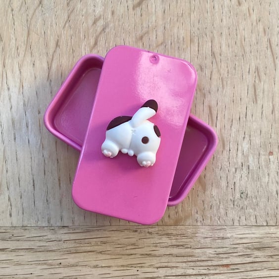 Kitty Cat Bottom Pill Box Storage Tin