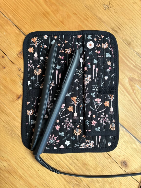 Floral And Mushroom Print Quilted Fabric Heat Resistant Hair Straightener Mat