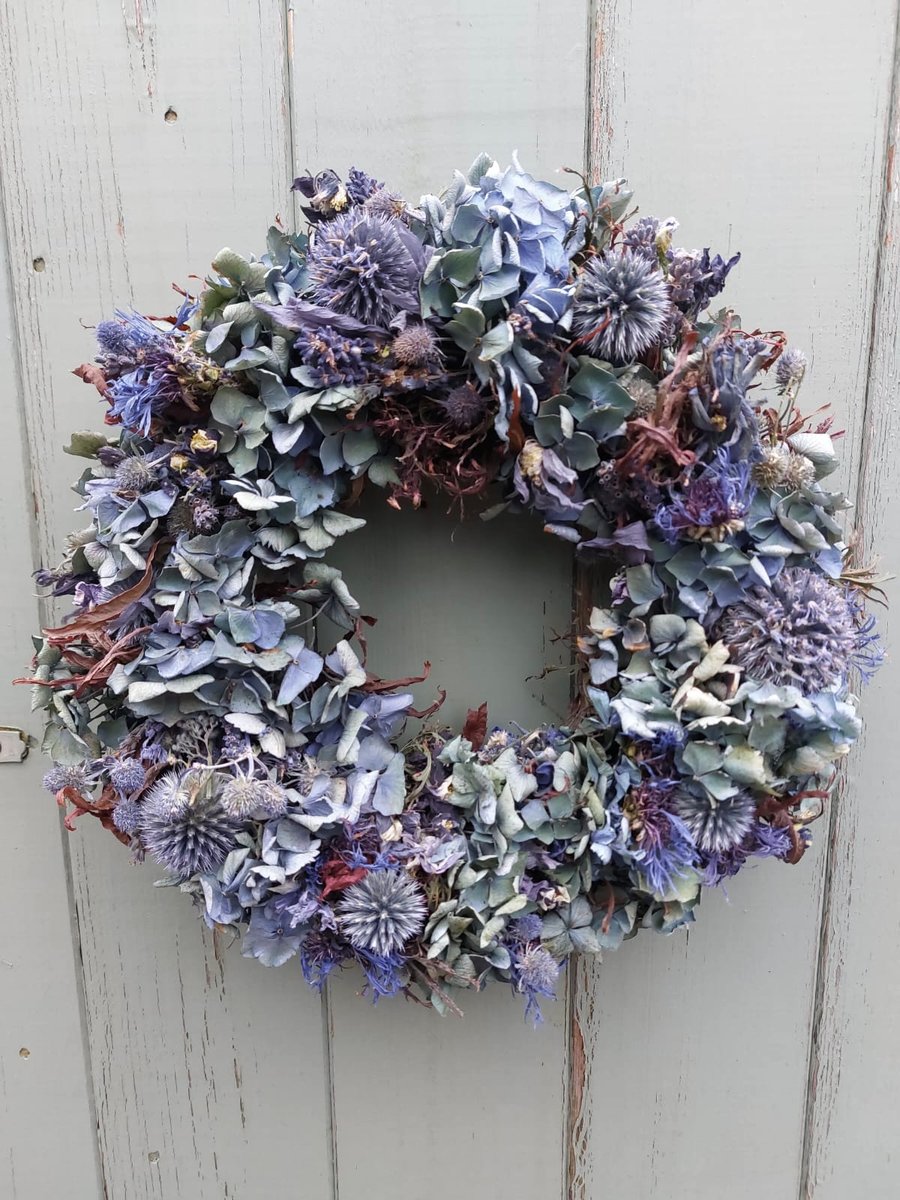 Dried Flower Wreath. 28cm Diameter. Handmade. 