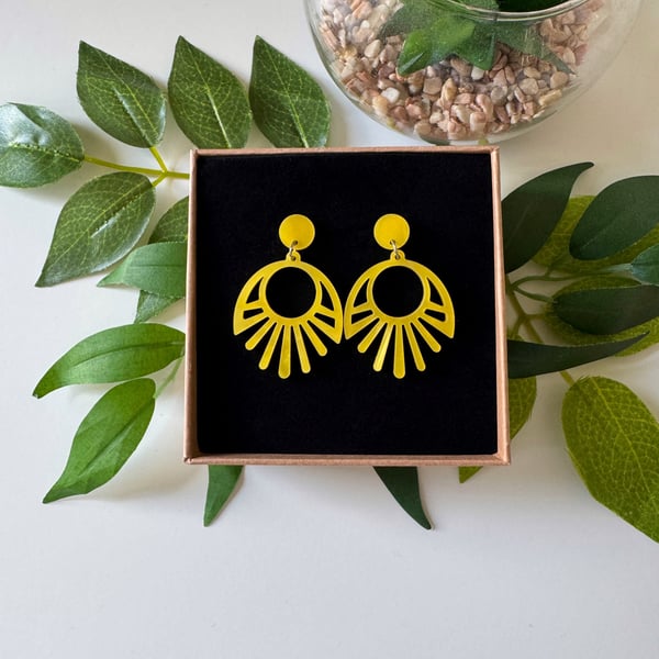 Aztec Sunbeam Earrings - Yellow
