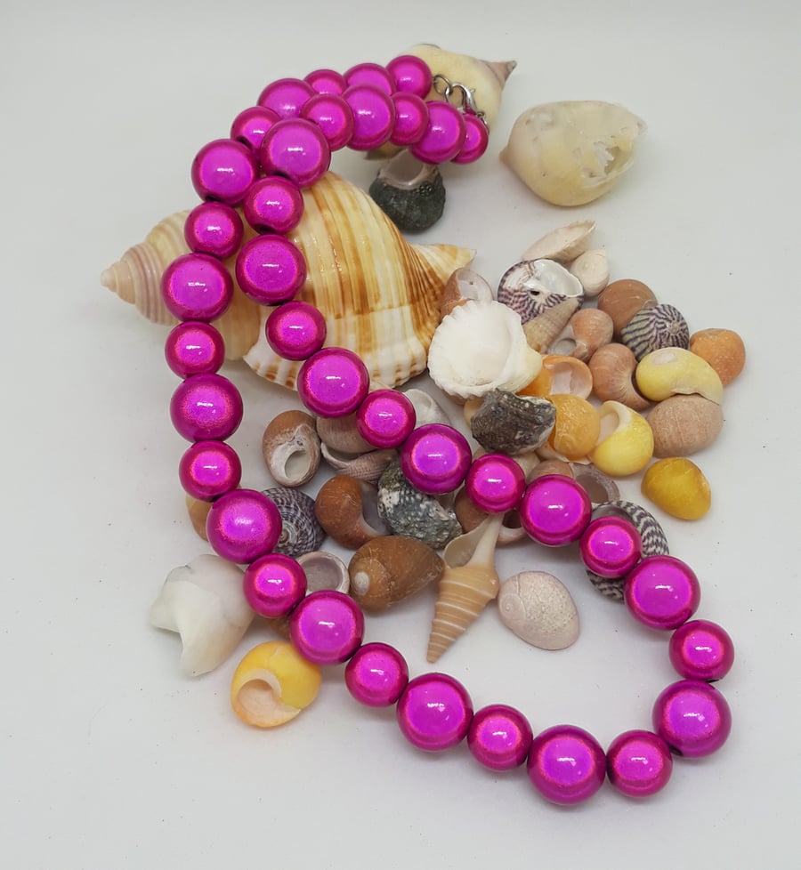 NL14 - Pink miracle bead necklace 16"