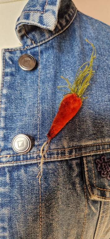 Carrot Brooch in Plush Rusty Orange Velvet