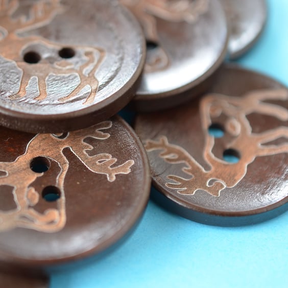 Extra Large Wooden Dark Brown Stag Button 35mm Deer Antlers (RLG10)